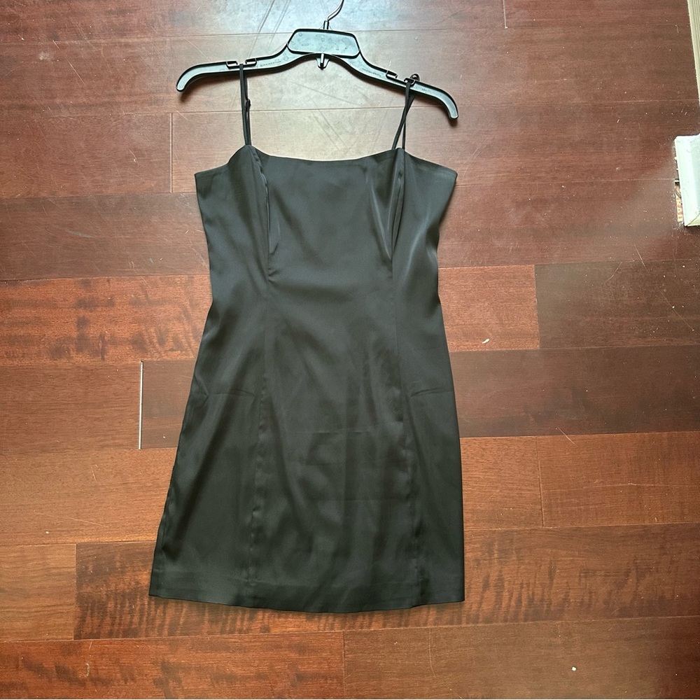 Aritzia Sunday Best Shimmer Dress